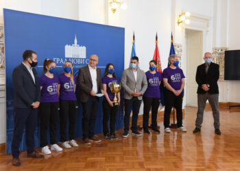 Gradonačelnik: Devojke će dobiti još veću podršku Grada